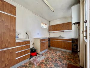 Photo 6- click for photo gallery